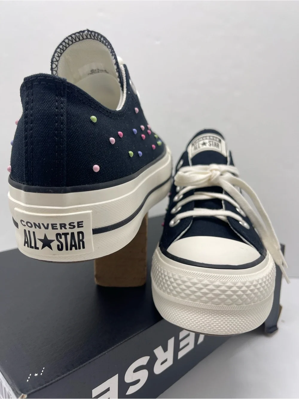 Converse WMNS A19141C CTAS LIFT OX
BLACK/PINK/FRESH CUT Platform Sneakers - Picture 6 of 16